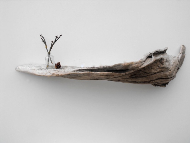 étagères en bois flotté! Voici 11 idées pour vous inspirer...
