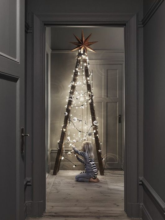 decoration of christmas with an old scale here are 20 ideas to ladder decorated for christmas