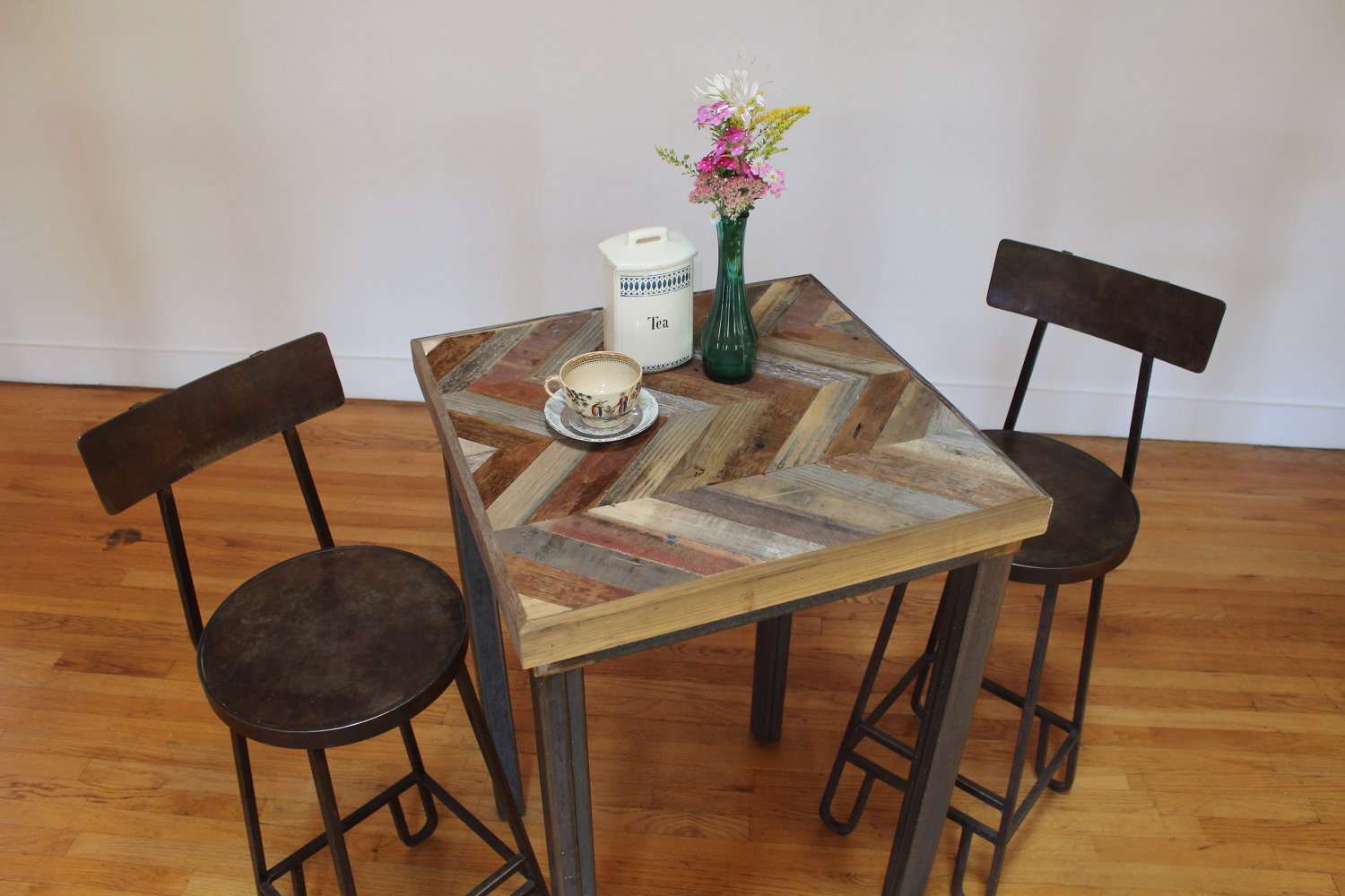 des tables en palettes de bois! 20 idées pour vous inspirer... - Idea Ispiratrice Per Tavolo Allaperto des tables en palettes de bois! 20 idées pour vous inspirer... - Idea Ispiratrice Per Tavolo Allaperto