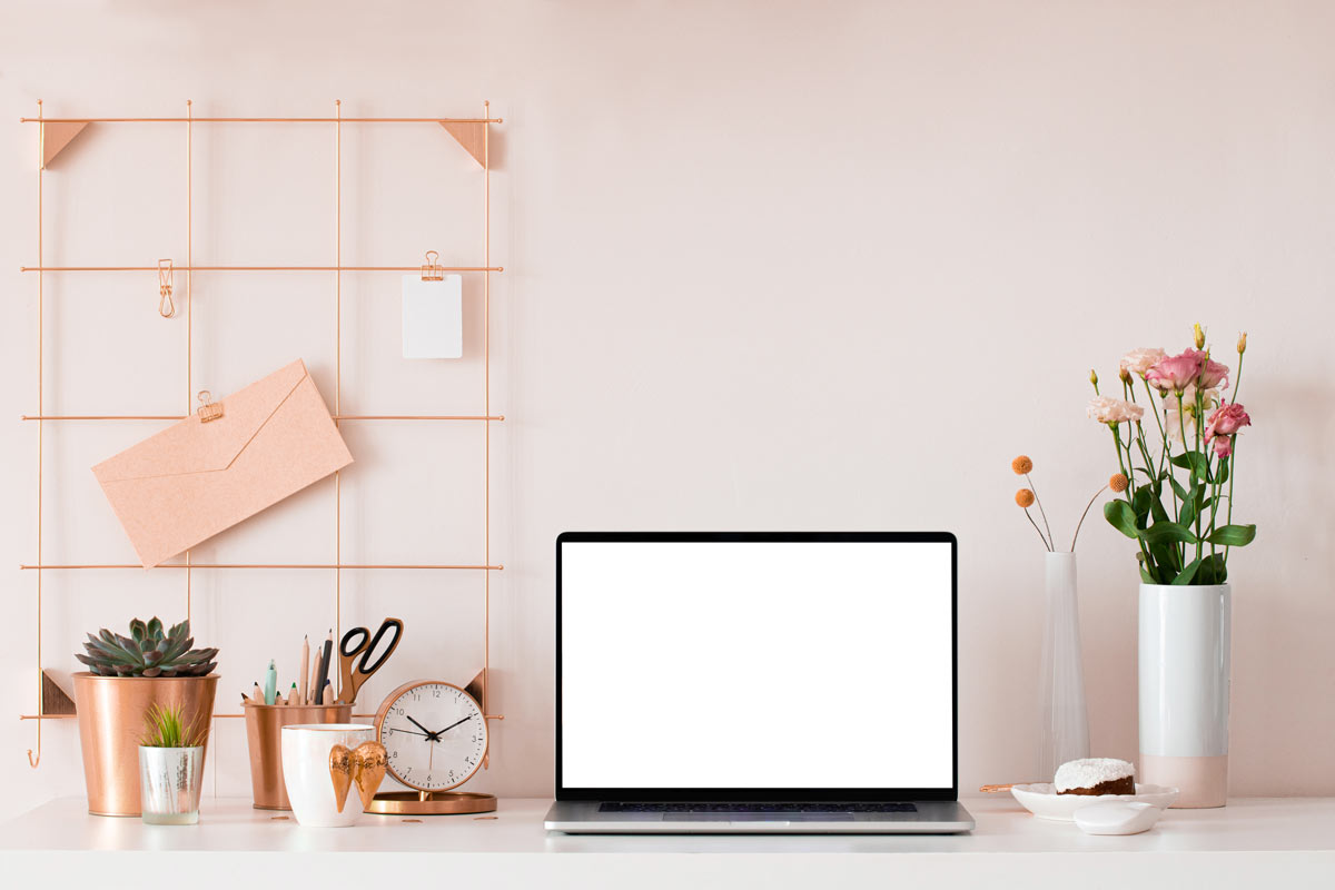 bureau de travail à la maison