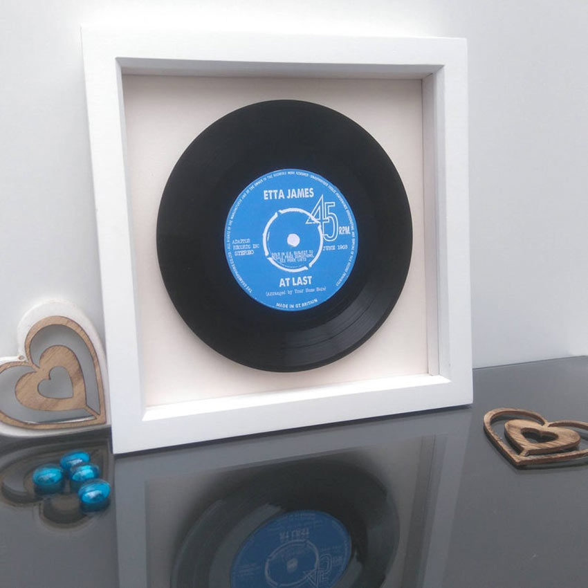 décorations DIY en récupérant des vinyles