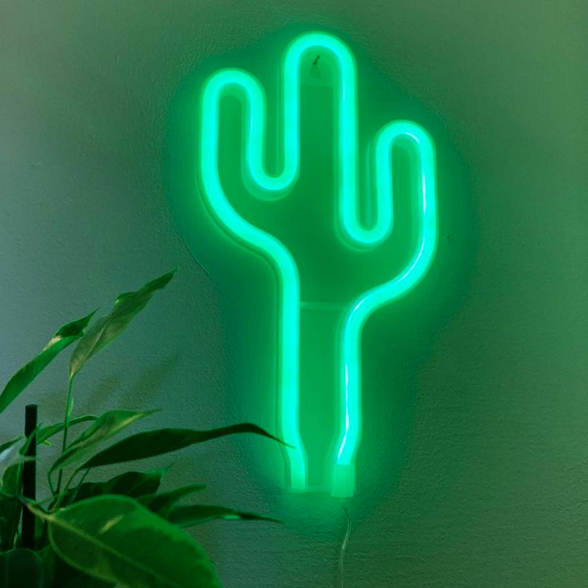 néons lumineux forme cactus