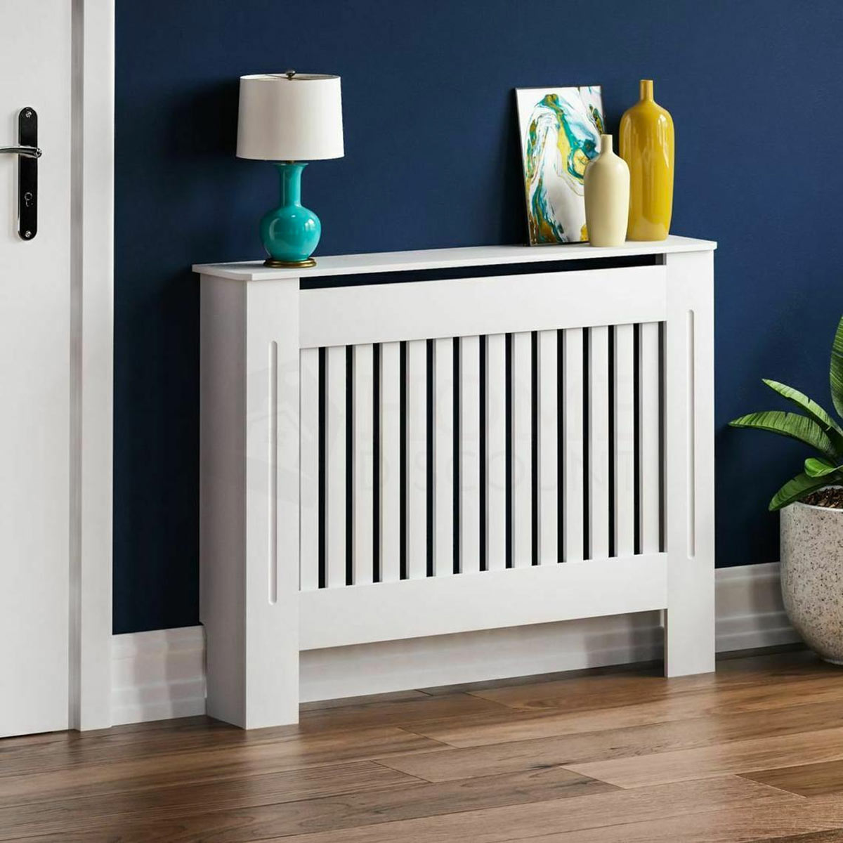 cache-radiateur blanc au design moderne