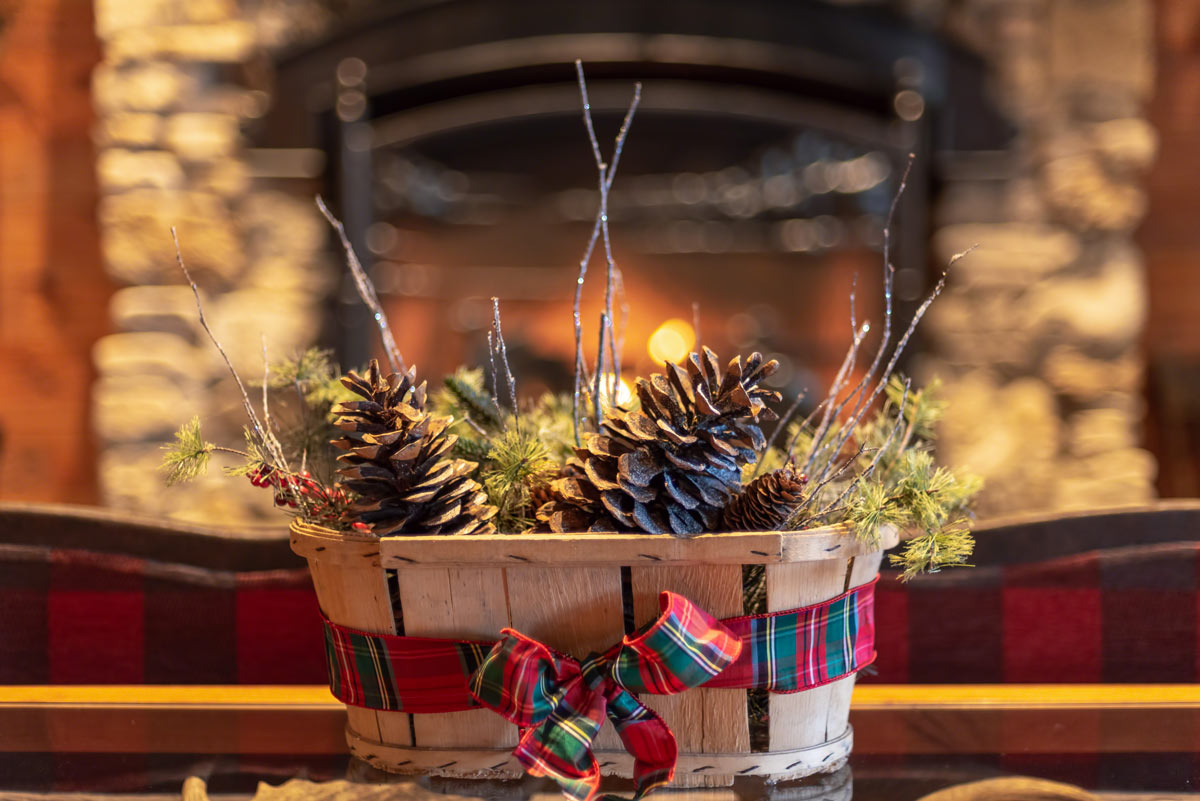 Décorations de Noël avec des objets de récupération.