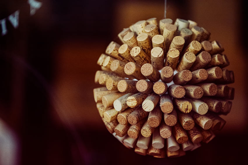 Boule de Noël en bouchons en liège