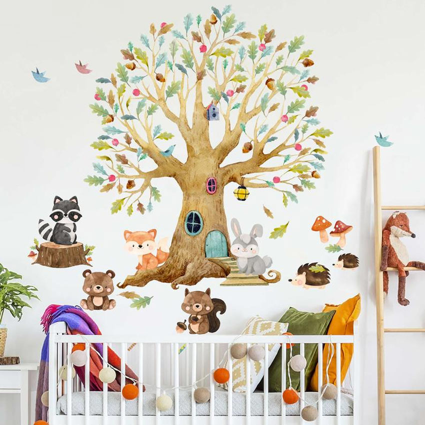 chambre des enfants décorée stickers muraux arbre