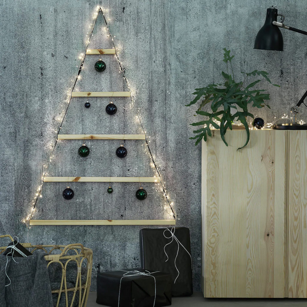 Un sapin de Noël alternatif avec IKEA : 11 idées pour s’inspirer Un sapin de Noël alternatif avec IKEA : 11 idées pour s’inspirer