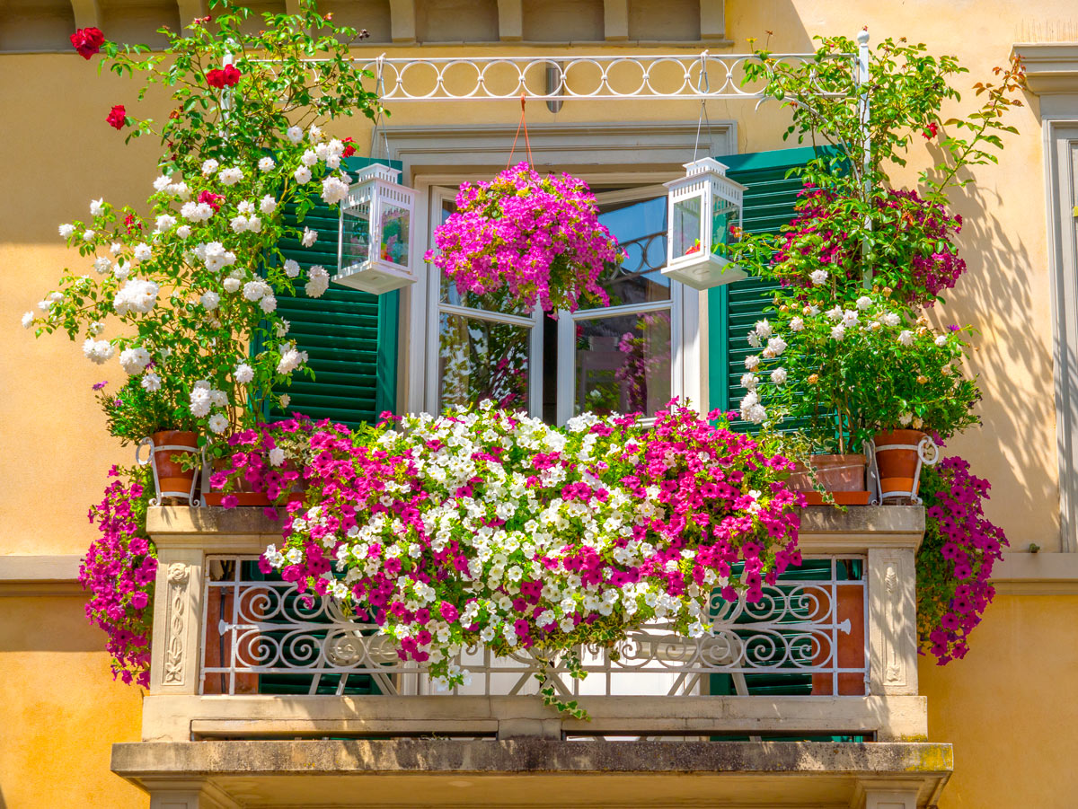 Comment décorer la balustrade du balcon.