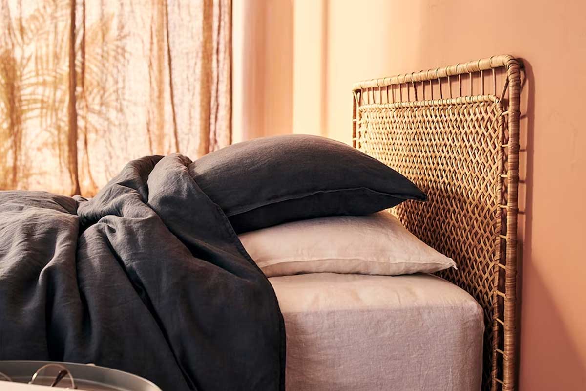 Tête de lit cannage Ikea