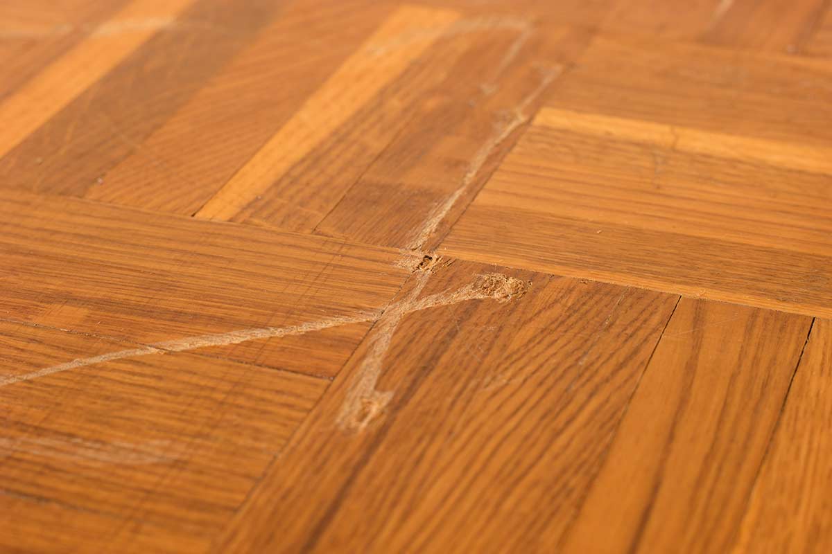 rayures sur parquet