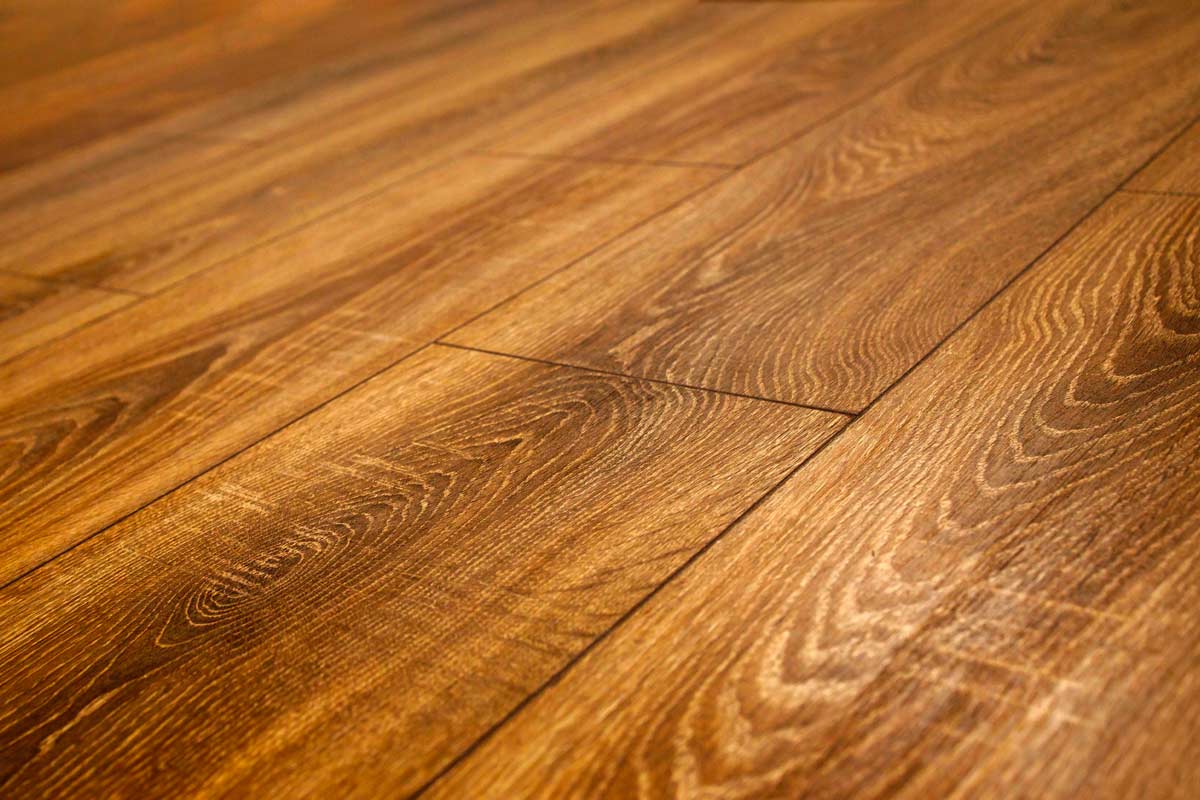 Comment faire disparaître les rayures sur un parquet ? - Astuces au feminin