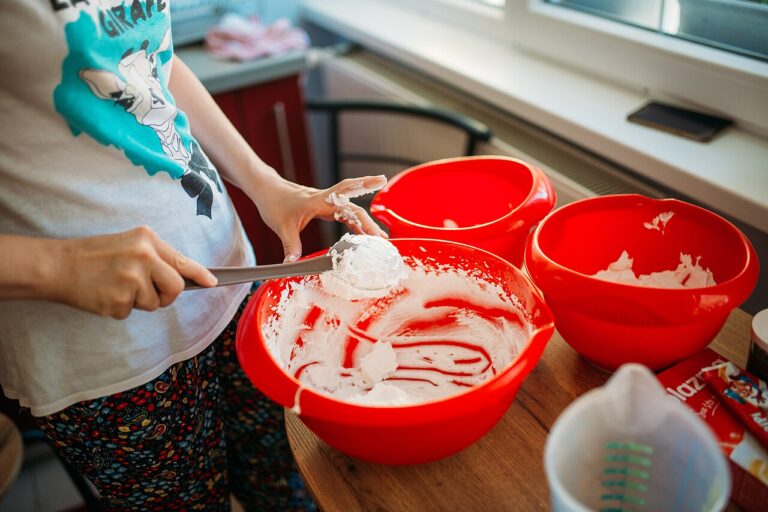 20 astuces pour gagner de la place dans votre cuisine! Laissez-vous inspirer…