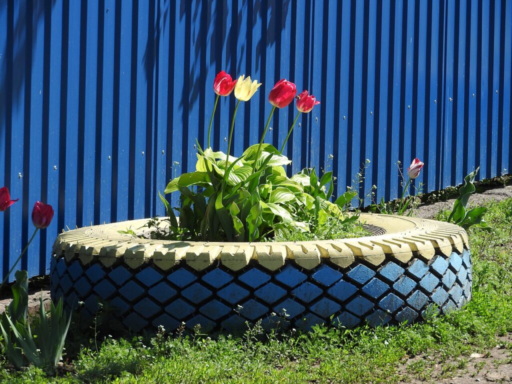Déco récup avec des vieux pneus - Bilylivka, Urkaine