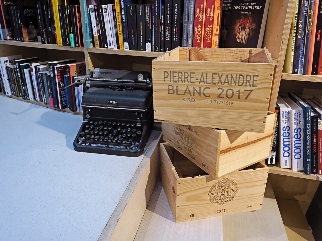 20 combinaisons avec les caisses en bois! Laissez - Chartres (Eure-et-Loir, France) - Librairie l'Esperluète.