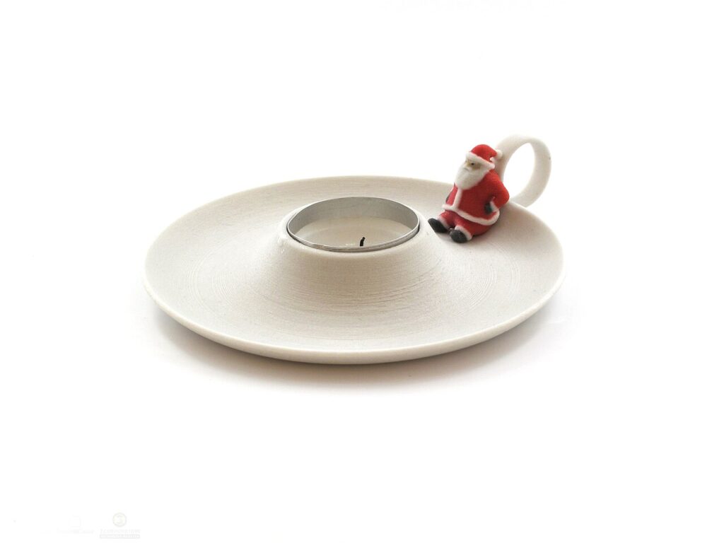 Voici 20 idées déco avec bougies et palettes! Laissez - English 3D model of a Candle holder 3D printed on a <a href="http://www.creativetools.se/hardv