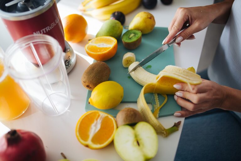 Dégradés de gris dans la cuisine! 38 exemples pour vous inspirer…