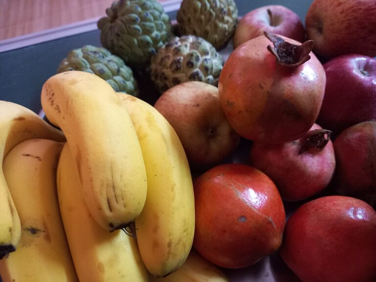 18 idées « gain de place » pour ranger fruits et légumes dans votre petite cuisine! Inspirez-vous