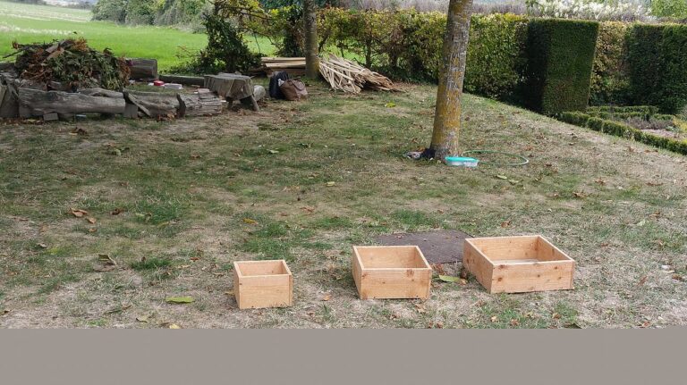15 idées uniques pour décorer avec des caisses en bois! Inspirez-vous