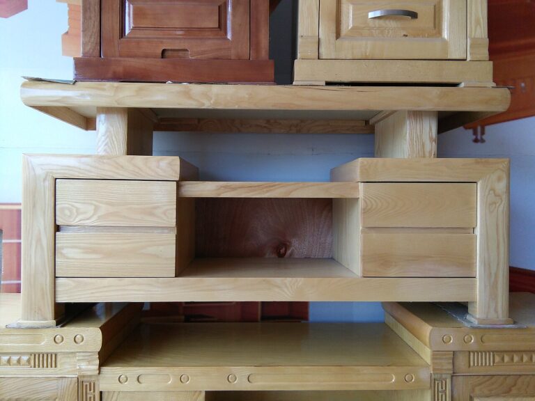 Se faire une enseigne déco avec une palette de bois! 20 idées créatives + Tutoriel Vidéo