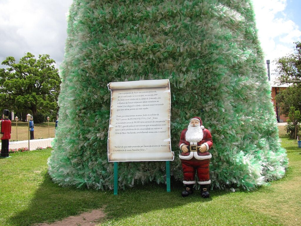 Déco style shabby avec de la récup - Christmas tree made from recycled material