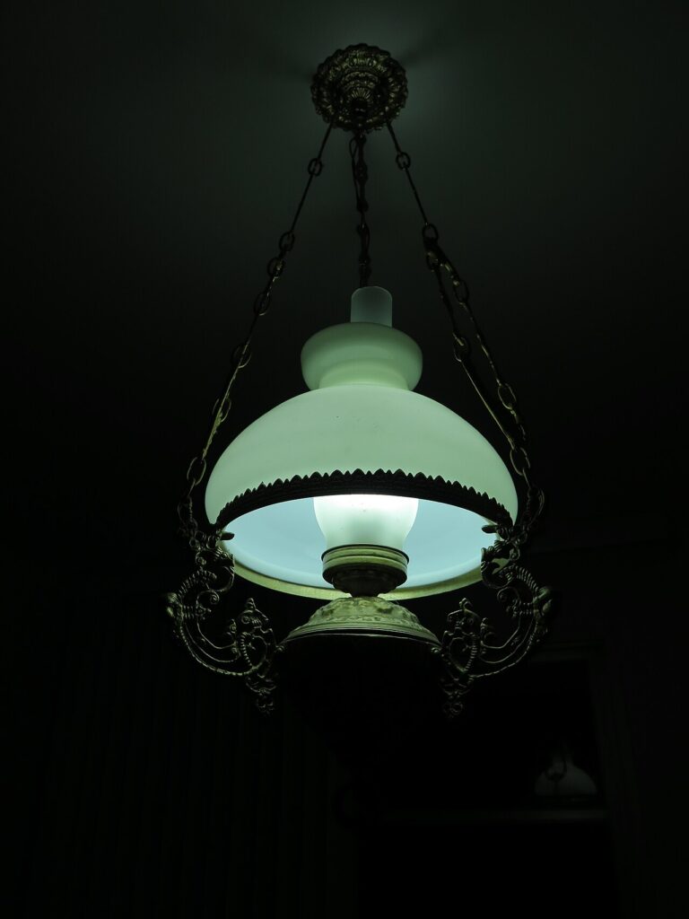 Lampes originales avec des objets recyclés! 13 idées DIY pour vous inspirer